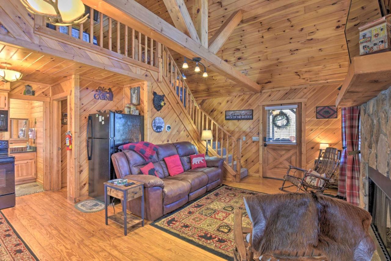 Helen Cabin With Deck And Hot Tub Less Than Half Mi To Main St 외부 사진