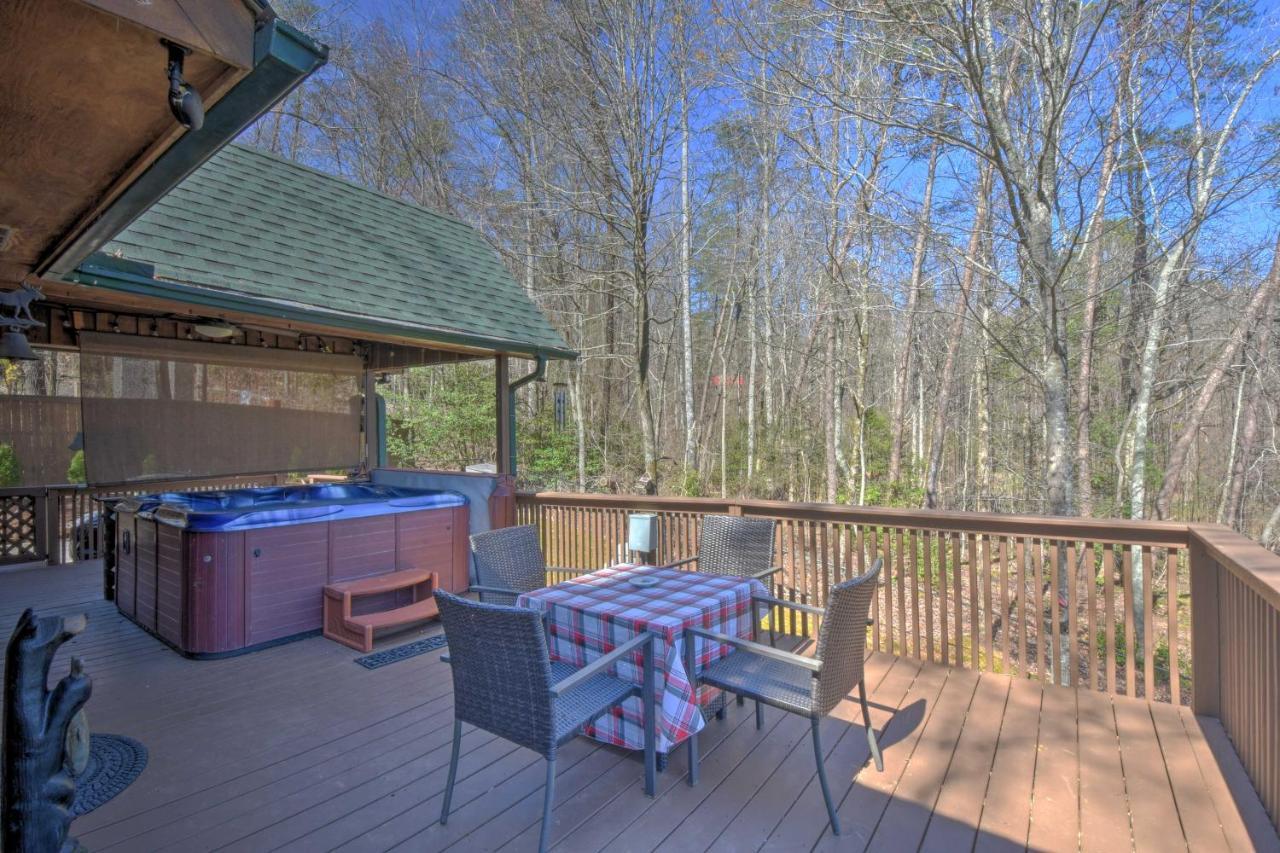 Helen Cabin With Deck And Hot Tub Less Than Half Mi To Main St 외부 사진